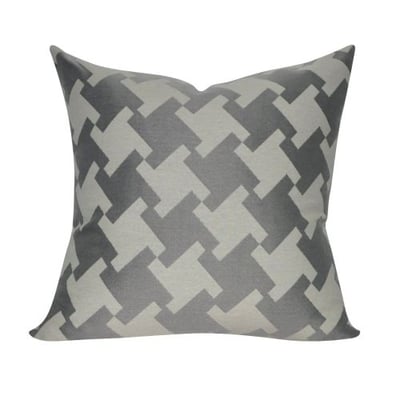 Loom & Mill P0363-2222P Gray Houndstooth Decorative Pillow, 22 x 22